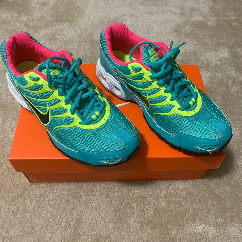 Nike Women's Air Max Torch 4